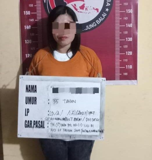 wanita_pengedar_narkoba_yang_resahkan_warga_diringkus_polisi_di_tanjung_balai