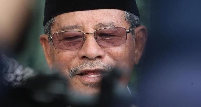 eks_gubernur_malut_abdul_gani_kasuba_meninggal_dunia