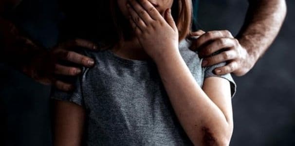 psikolog_child_grooming_dan_pedofilia_berbeda_tapi_sama_berbahayanya