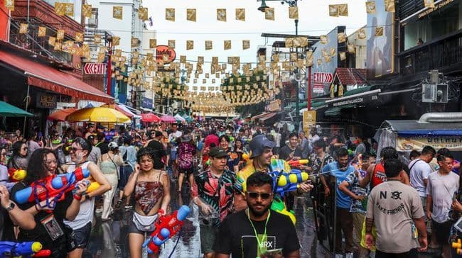 festival_songkran_di_thailand_makan_korban_tercatat_59_orang_tewas