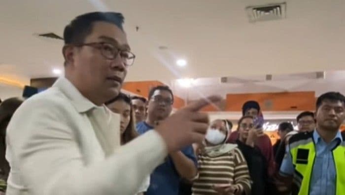 delay_10_jam_ridwan_kamil_protes_super_air_jet_di_bandara_ngurah_rai