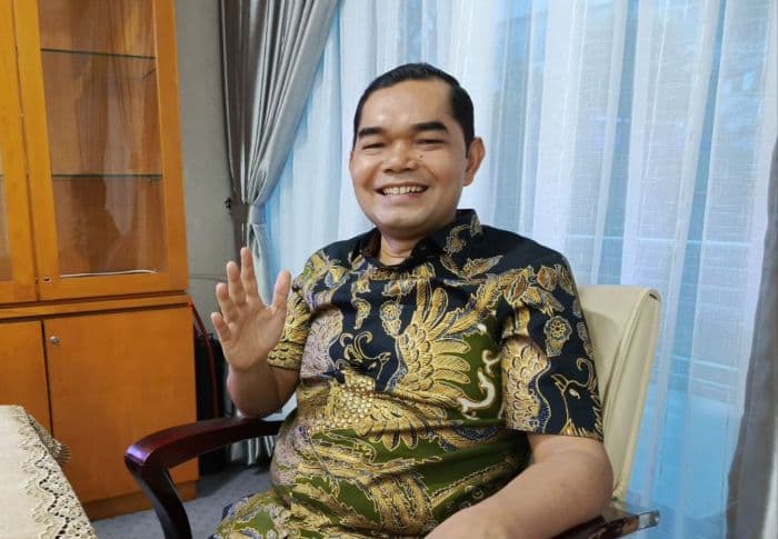 dprd_sumut_minta_polisi_tangkap_pencuri_besi_fasilitas_umum