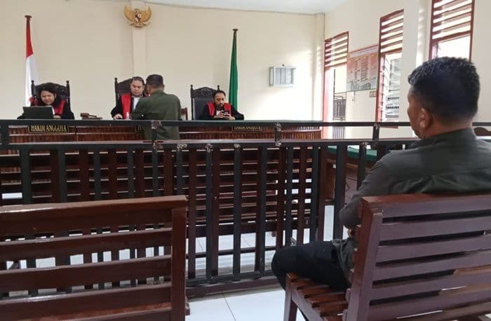 wakil_ketua_dprd_tapteng_mangkir_dua_kali_dalam_sidang_gugatan_skck_mediasi_ditetapkan