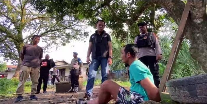 gerebek_barak_narkoba_di_perumnas_simalingkar_polisi_tangkap_pengedar_sabu
