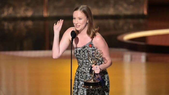 hannah_einbinder_menang_emmy_awards_2025_pidatonya_soal_palestina_disensor