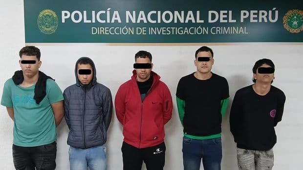 senjata_penembak_staf_kbri_lima_diduga_milik_polisi_lima_tersangka_ditangkap