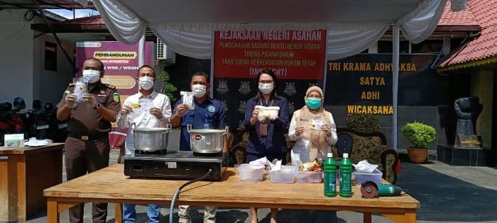 kejari_asahan_musnahkan_barang_bukti_47_perkara_kerugian_negara_capai_rp1_miliar