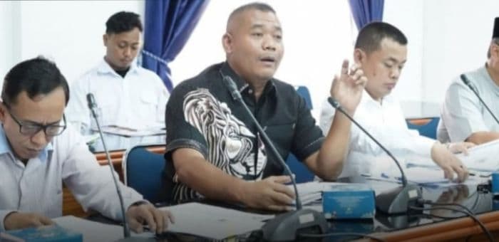 pansus_dprd_deli_serdang_temukan_dugaan_kebocoran_pad_di_kim_mabar