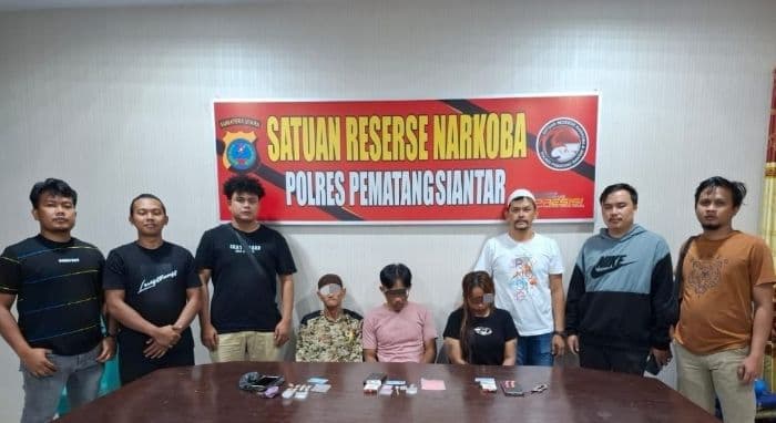 tim_gabungan_gagalkan_transaksi_narkoba_di_thm_siantar_petugas_amankan_68_butir_ekstasi_