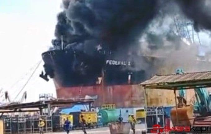daftar_lengkap_korban_ledakan_kapal_tanker_mt_federal_ii_di_batam_10_tewas_21_lukaluka