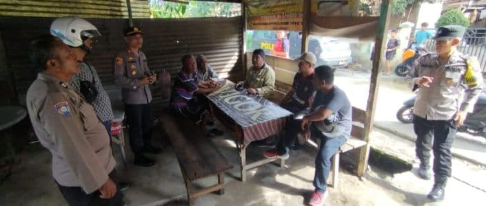 razia_polsek_tanjung_morawa_bocor_judi_togel_mendadak_hilang_di_warungwarung