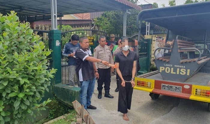 polisi_tangkap_waria_pelaku_percobaan_pencurian_di_siantar_selatan