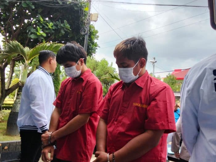 polda_sumut_gerebek_tempat_pembuatan_pornografi_di_tembung_