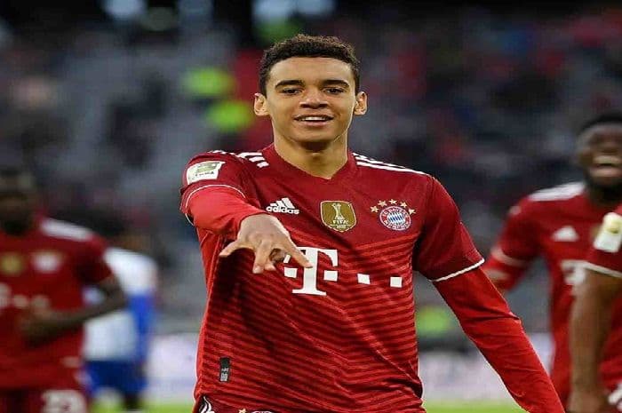 bayern_vs_auckland_city_100_dominasi_total_dan_hattrick_musiala_di_club_world_cup