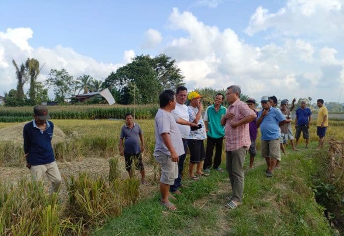 didatangi_dewan_warga_tara_bunga_simalungun_minta_permudah_distribusi_hasil_tani