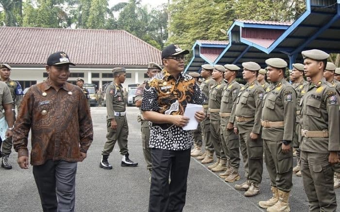 personel_satpol_pp_deli_serdang_bertugas_di_setiap_desa_ini_tujuannya