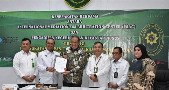 pn_medan_gandeng_imac_untuk_perkuat_layanan_mediasi_dan_alternatif_penyelesaian_sengketa