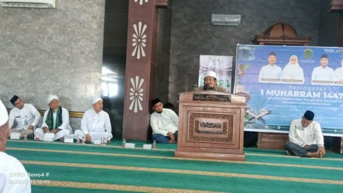 ustaz_andri_kurniawan_indonesia_di_tengah_tantangan_besar_konflik_kepentingan_internasional