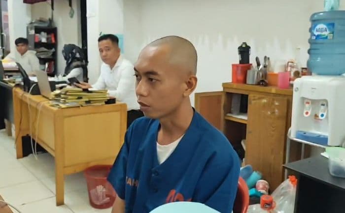 pria_yang_bacok_istri_di_kisaran_ternyata_perangkat_desa