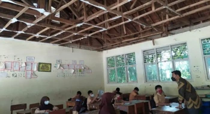 11179_sekolah_akan_direvitalisasi_hingga_akhir_tahun_2025_dimulai_september_ini_