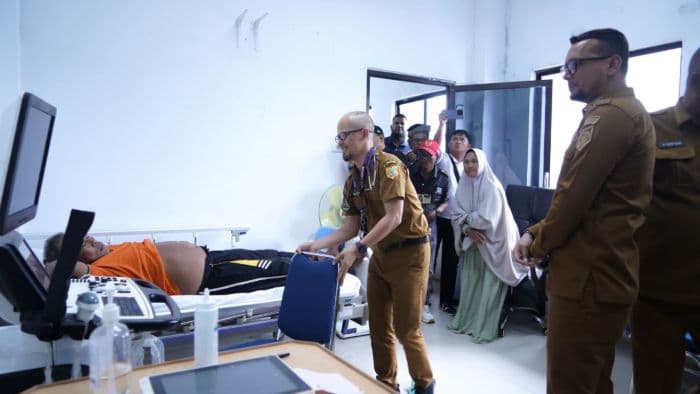 bupati_labusel_pastikan_pelayanan_rsud_kotapinang_normal_pasca_mogok_dokter_spesialis