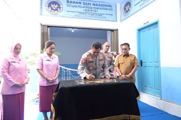 kapolda_sumut_resmikan_sppg_di_tapteng_tekankan_keamanan_makanan_dan_pemenuhan_gizi