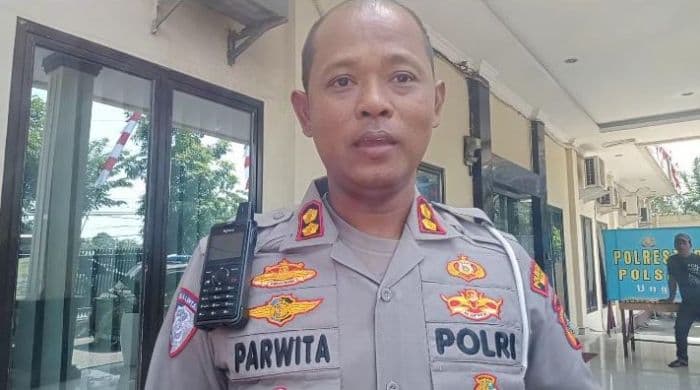 polisi_selidiki_laka_beruntun_di_iskandar_muda_lima_pemilik_mobil_sepakat_berdamai_