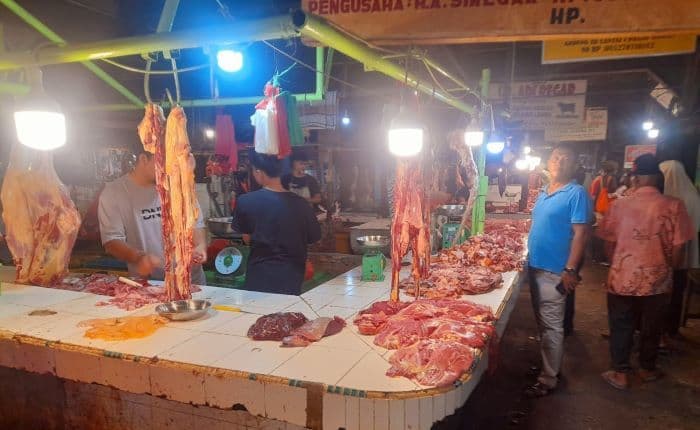 jelang_ramadan_harga_daging_sapi_di_pasar_tradisional_masih_normal