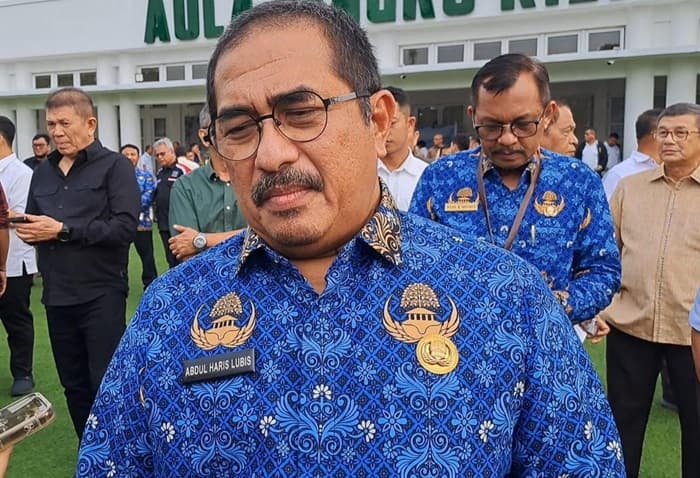 kadisdik_sumut_sebut_kepala_smkn_10_medan_dicopot_dari_jabatannya