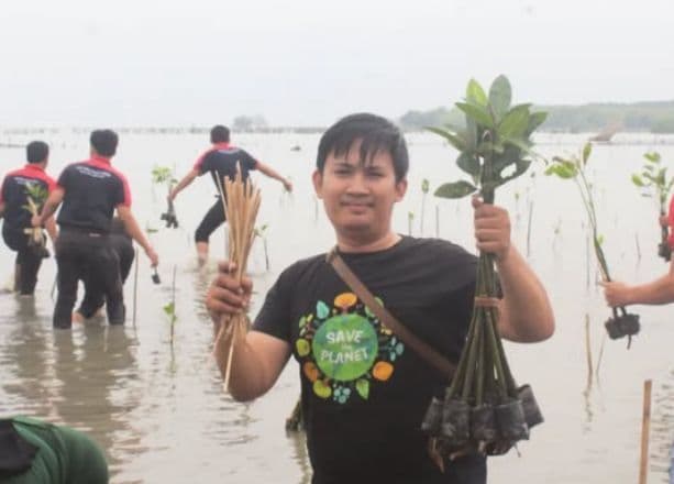 perambahan_hutan_dinilai_penyebab_banjir_bandang_di_parapat