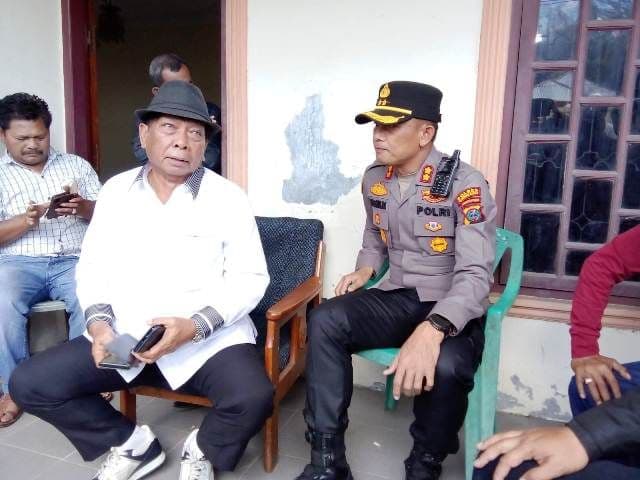 bpn_dan_polisi_dihalangi_saat_mengukur_tanah_anthon_sihombing_di_siborongborong