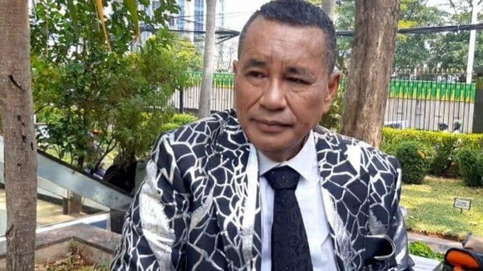 isu_perselingkuhan_ridwan_kamil_mencuat_hotman_paris_beri_nasihat_untuk_atalia