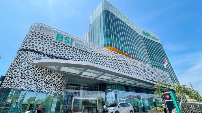 berikut_susunan_direksi_dan_komisaris_baru_bank_syariah_indonesia_bsi