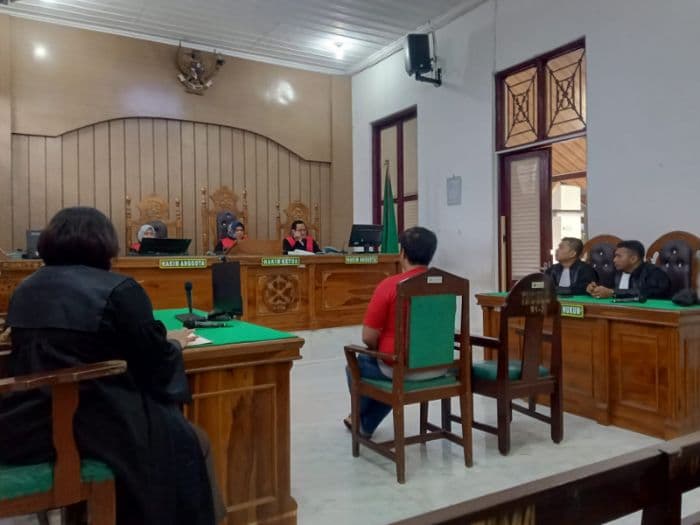 aniaya_prajurit_tni_hingga_buta_ketua_okp_di_medan_tetap_divonis_3_tahun_penjara