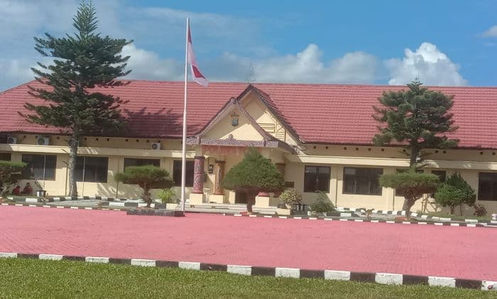 tiga_warga_dan_seorang_kades_ditangkap_polres_toba_terkait_narkoba_