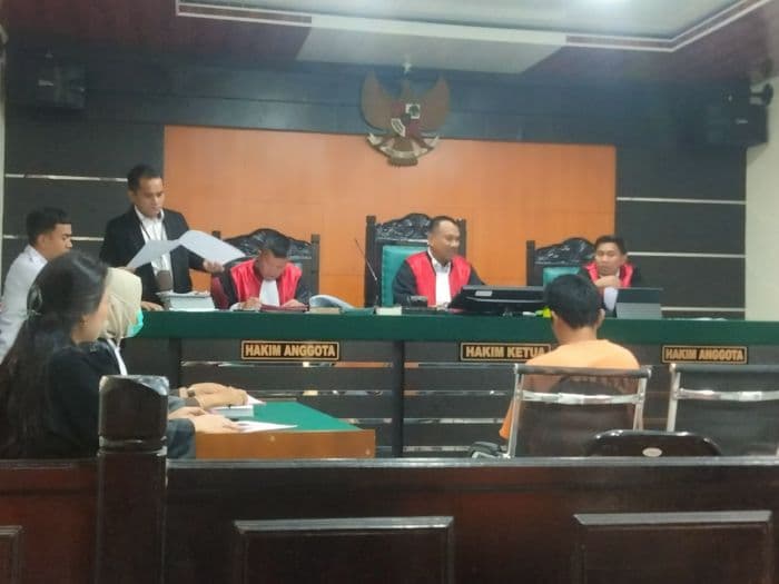 tuntutan_kasus_perdagangan_trenggiling_di_asahan_kembali_ditunda