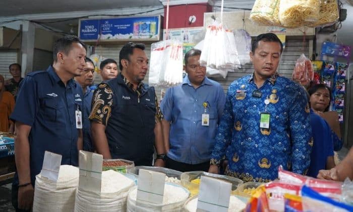 cegah_peredaran_beras_oplosan_satgas_pangan_tinjau_pasar_sukaramai