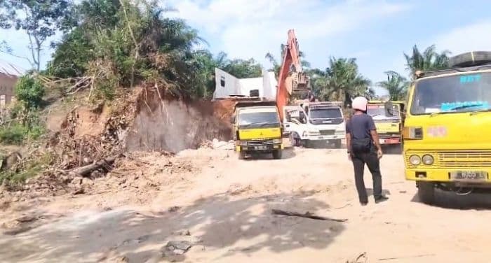 galian_c_diduga_ilegal_marak_di_batu_bara_polres_siap_tindak_tegas