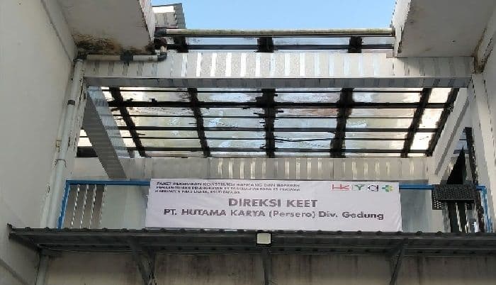 gedung_rsud_tafaeri_nias_utara_diduga_digunakan_pt_hutama_karya_sebagai_kantor_operasional_tanpa_izin