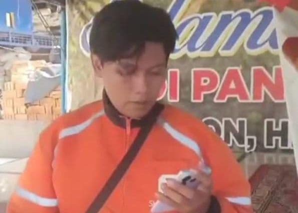 ricuh_pengemudi_ojol_dikeroyok_pak_ogah_di_cemara_medan
