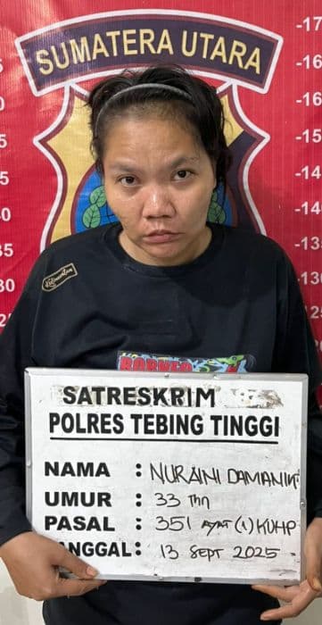 polres_tebing_tinggi_amankan_perempuan_penganiaya_lansia_akibat_sengketa_buah_cokelat