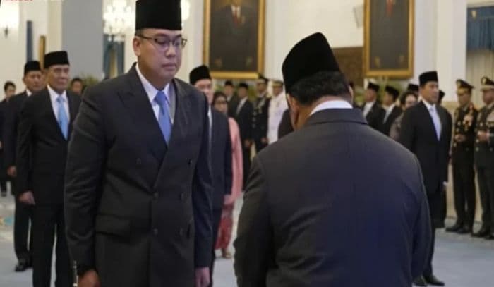 profil_angga_raka_prabowo_kepala_badan_komunikasi_pemerintah_yang_baru_dilantik_presiden