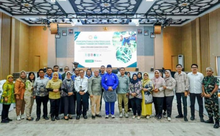 bupati_batu_bara_tekankan_perbaikan_irigasi_untuk_optimalkan_produksi_padi