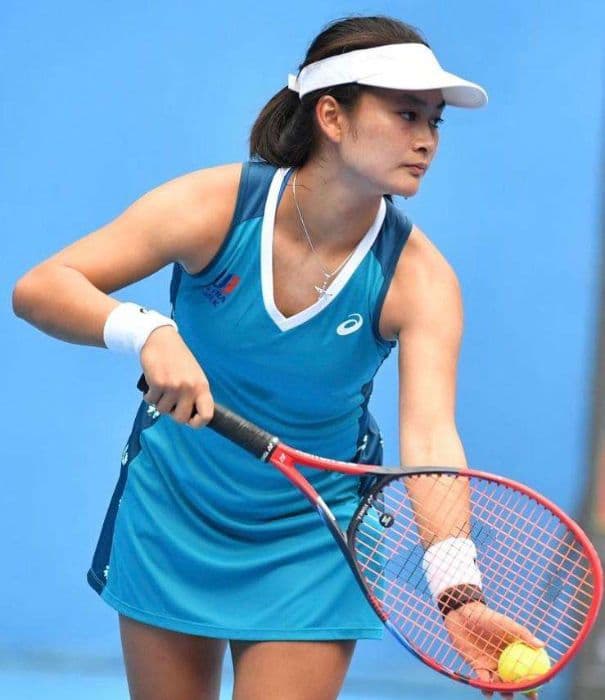 priska_madelyn_nugroho_gugur_di_semifinal_dikalahkan_petenis_hongaria_anna_bondr