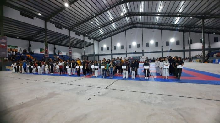 kejuaraan_sabuk_hitam_nusantara_taekwondo_resmi_dibuka_di_pematangsiantar