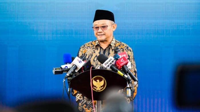 mendikdasmen_beri_izin_guru_pppk_dan_pns_ngajar_di_sekolah_swasta