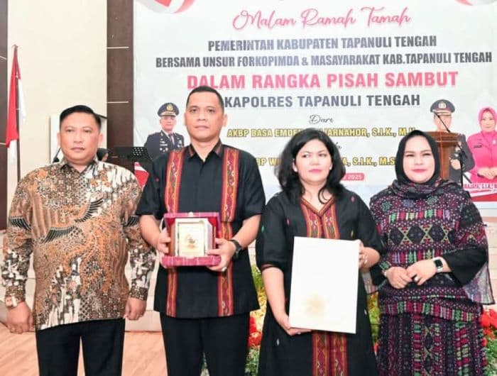 pisah_sambut_kapolres_tapteng_sekda_kolaborasi_terjalin_baik_selama_ini