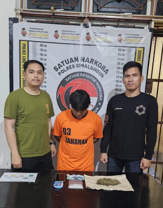 polisi_sita_ganja_di_simalungun_dan_sabu_yang_diperoleh_dari_batu_bara