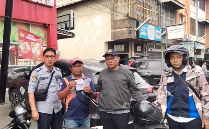 dishub_medan_razia_karcis_parkir_bodong