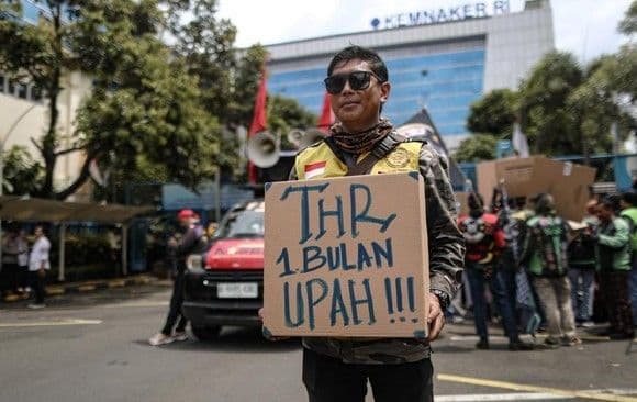 kabar_baik_bagi_driver_ojol_tahun_ini_dipastikan_dapat_thr